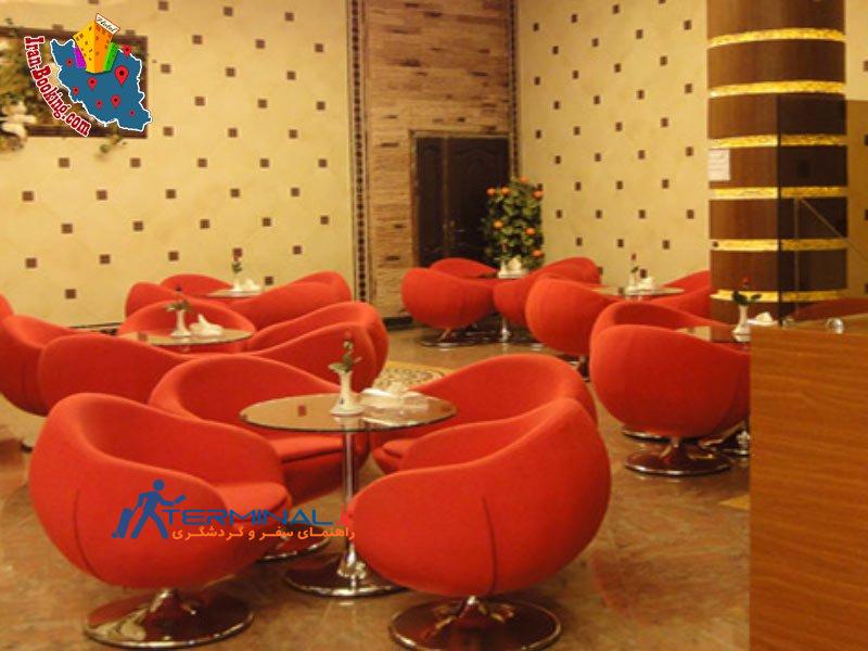 esteghlal-hotel-qom-coffee-shop.jpg (800×600)