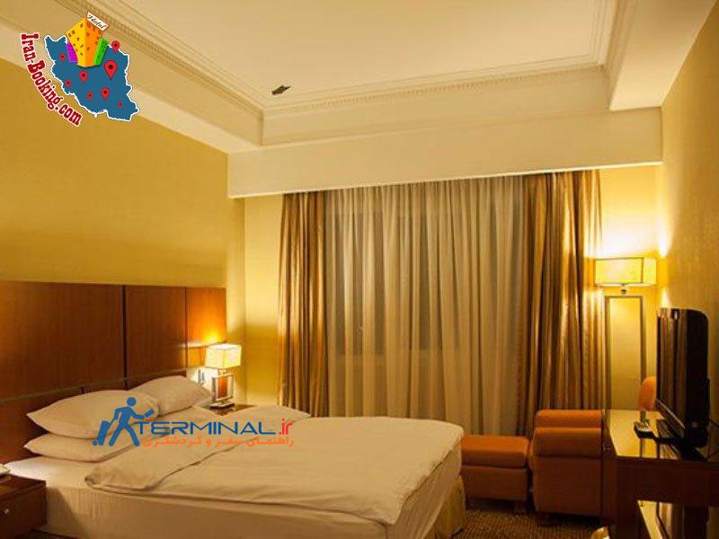 grand-two-hotel-tehran-room.jpg (800×600)