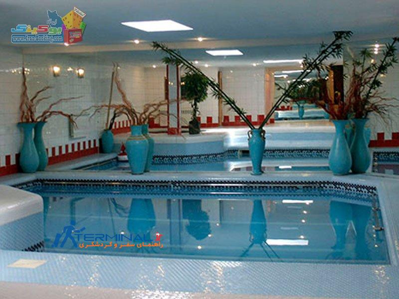 niloo-hotel-tehran-pool.jpg (800×600)