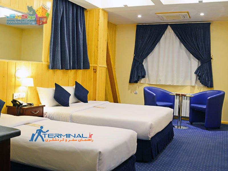 setaregan-hotel-shiraz-room-twin-3.jpg (800×600)