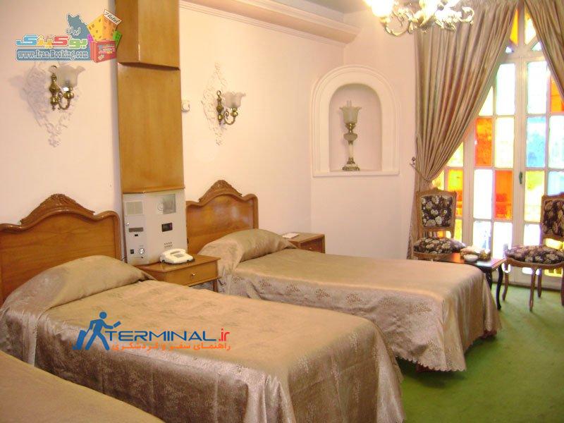 shahr-hotel-tehran-normal-room.jpg (800×600)