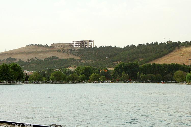 دریاچه کیو 